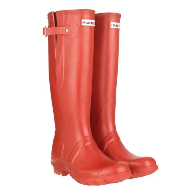 Classic Adjustable Hunter Wellies Strap extends to fit every calf size and ...